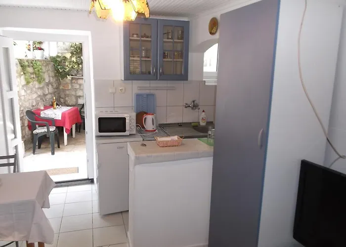 Neda Apartamento Murter