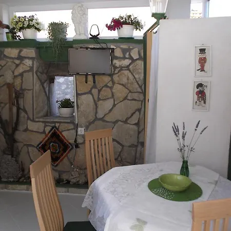 Lejlighed Neda Murter